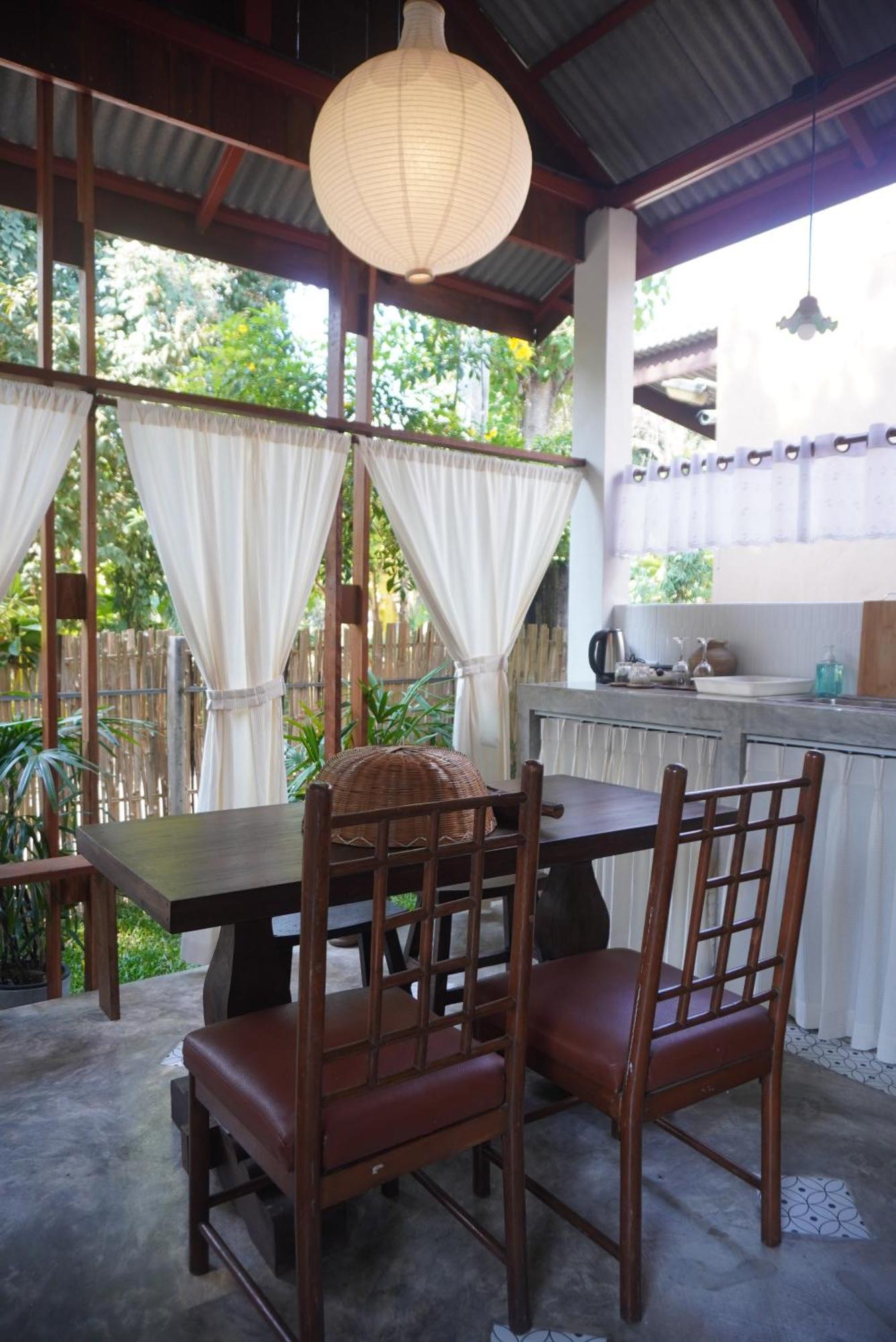 Foresta Villa Hang Dong Exterior photo
